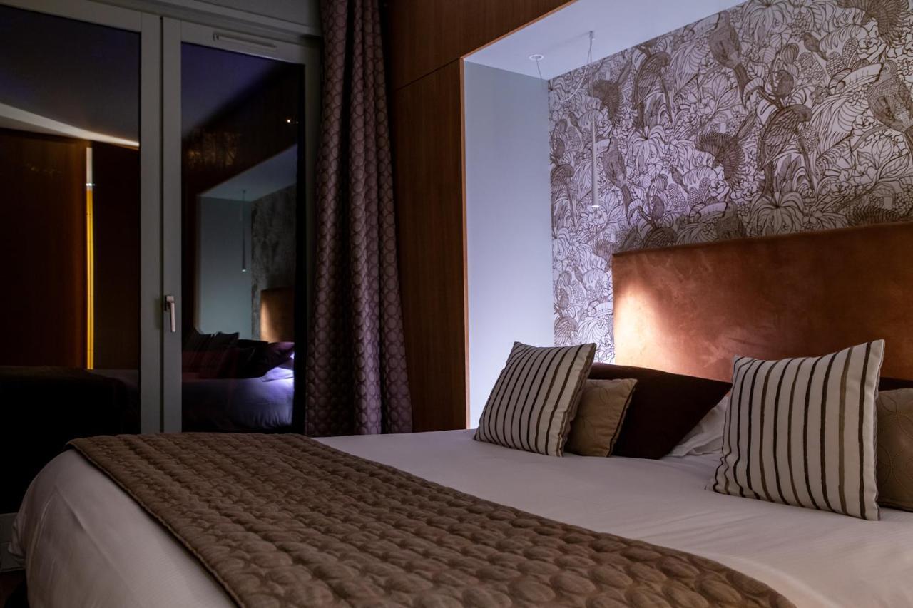Logis Hotel Restaurant La Tour Dunières Eksteriør bilde