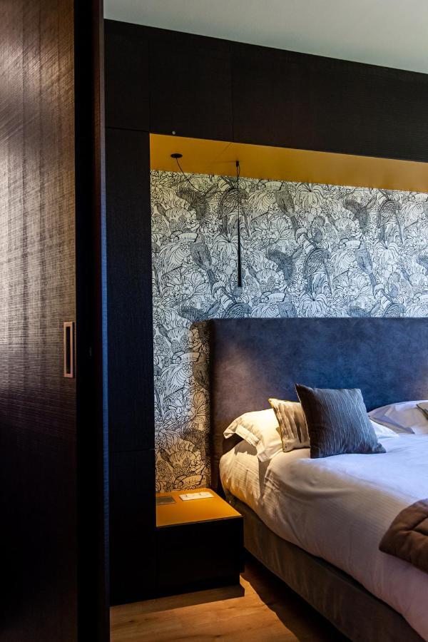 Logis Hotel Restaurant La Tour Dunières Eksteriør bilde