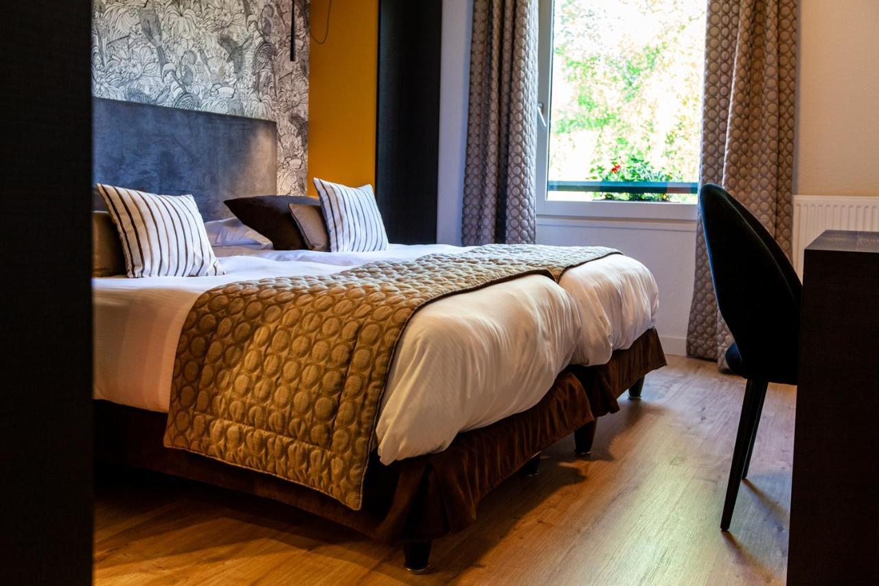 Logis Hotel Restaurant La Tour Dunières Eksteriør bilde